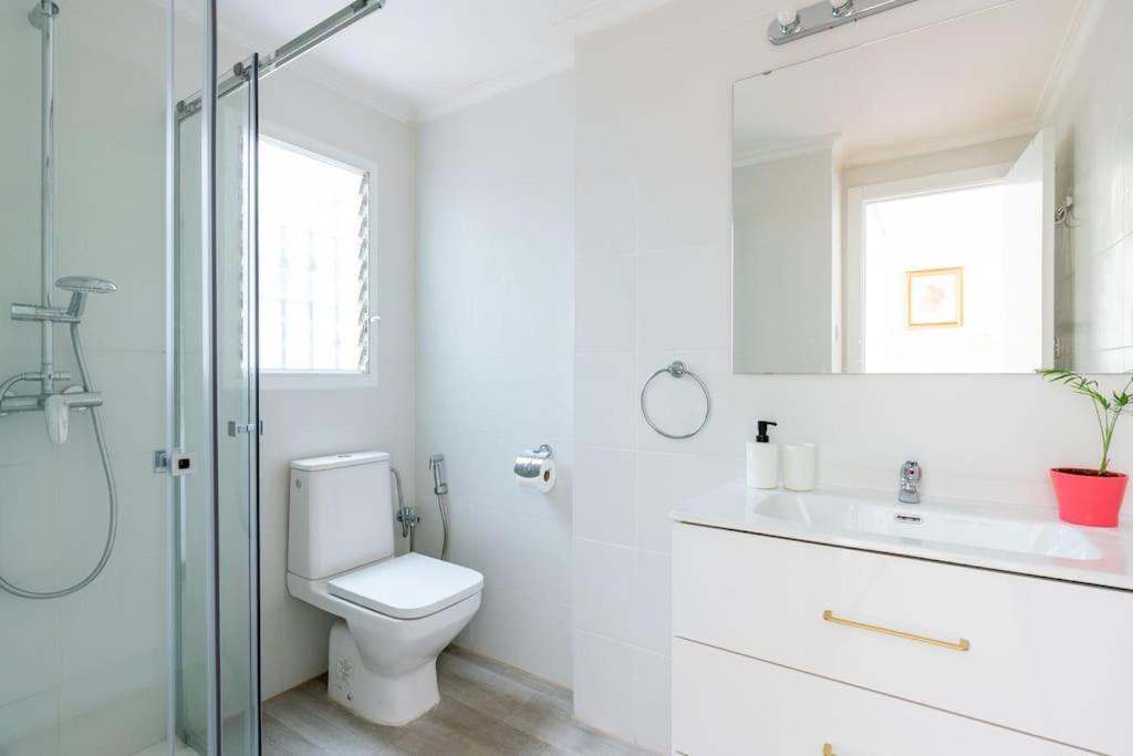 Santa Justa Urban Apartment Seville Ngoại thất bức ảnh