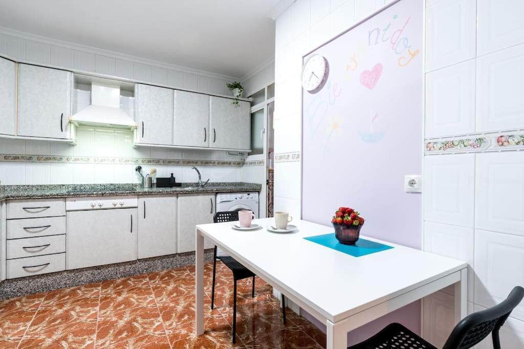 Santa Justa Urban Apartment Seville Ngoại thất bức ảnh