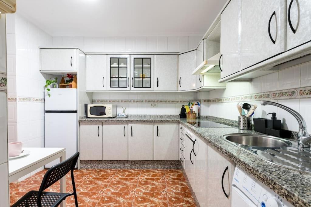 Santa Justa Urban Apartment Seville Ngoại thất bức ảnh